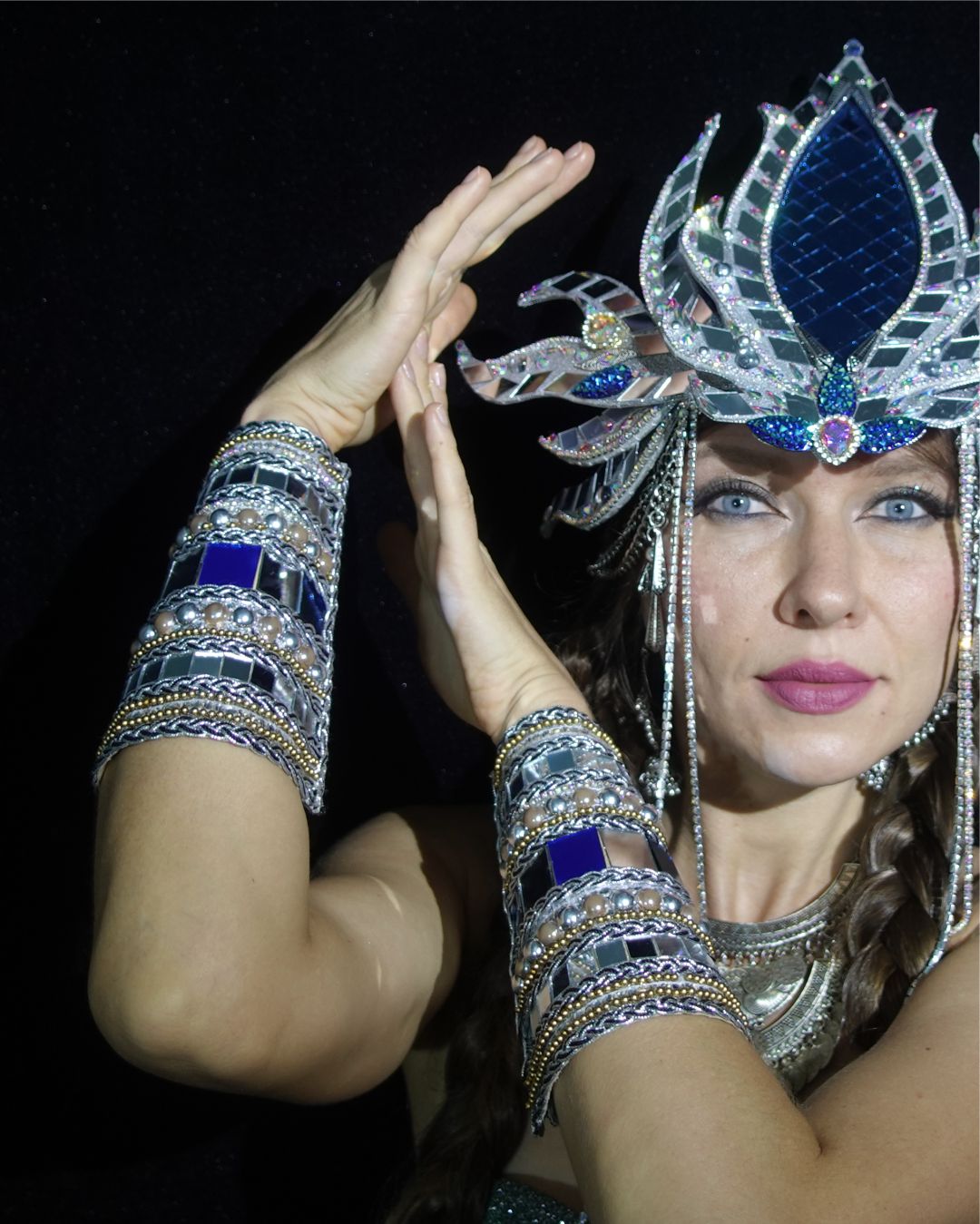 Roman style mirrored bracelets - Silver - Image 3