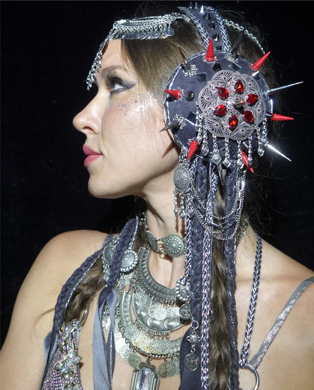 Vamp Crown Headpiece - Image 4