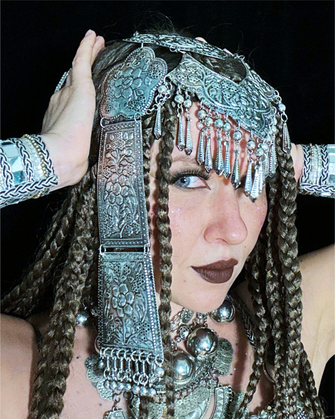 Vintage Headdress - Image 3